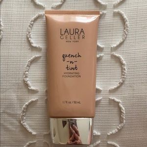 Laura Geller Quench-n-Tint Hydrating Foundation